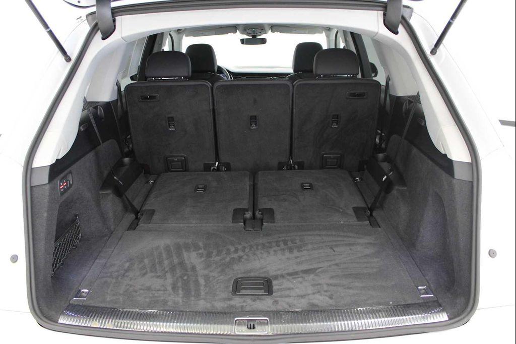 used 2023 Audi Q7 car, priced at $40,398