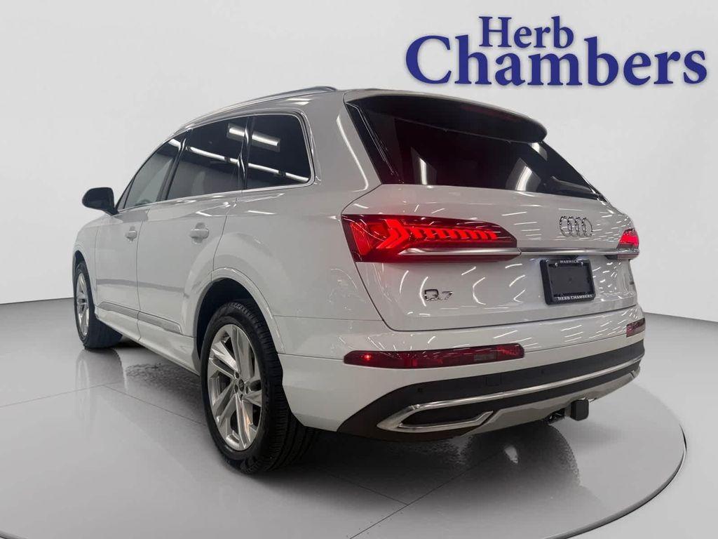 used 2023 Audi Q7 car, priced at $40,398