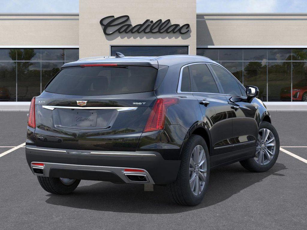 new 2025 Cadillac XT5 car, priced at $54,715