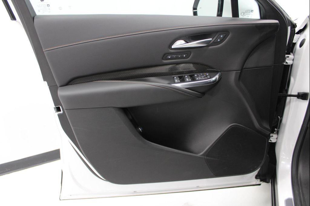 used 2023 Cadillac XT4 car, priced at $29,898