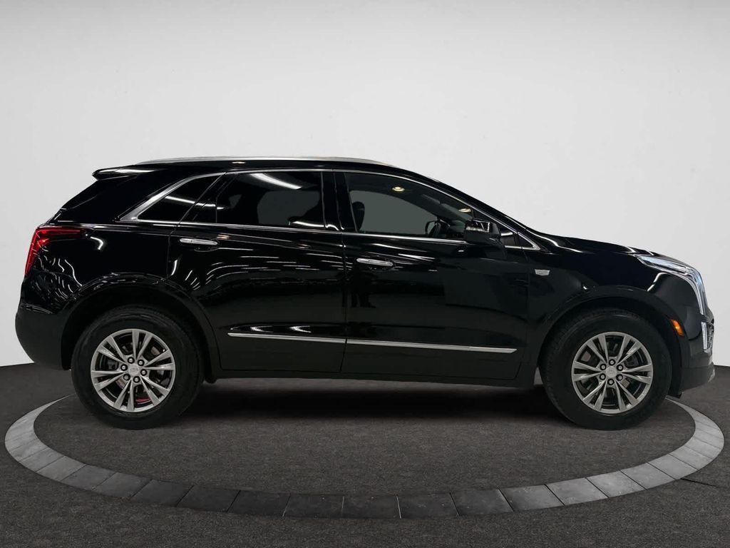 used 2022 Cadillac XT5 car, priced at $33,598