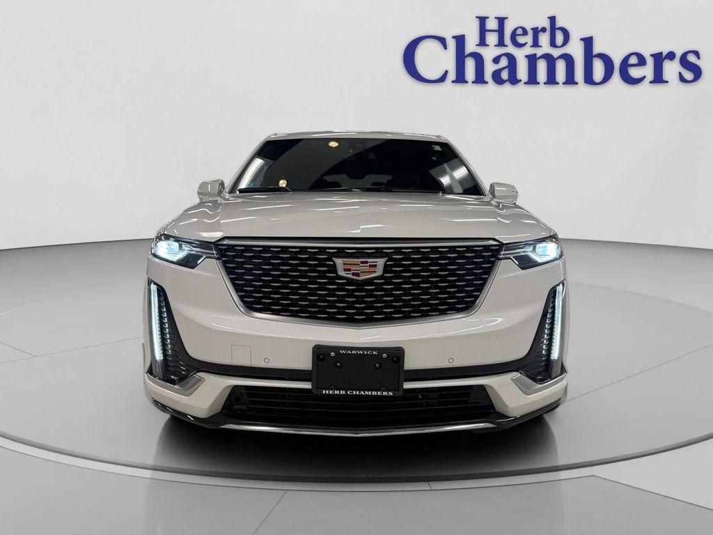used 2024 Cadillac XT6 car, priced at $42,998