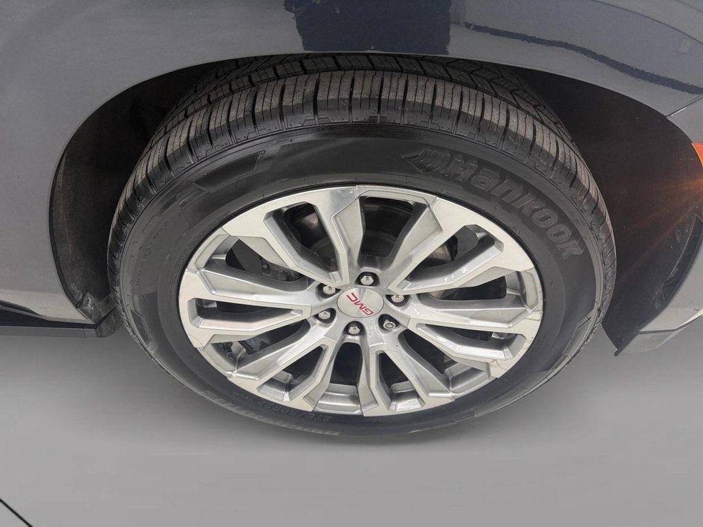 used 2022 GMC Yukon car, priced at $57,498