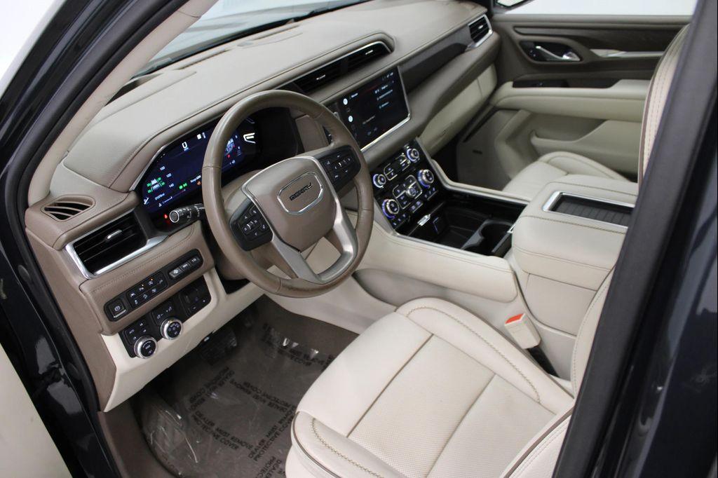 used 2022 GMC Yukon car, priced at $57,498
