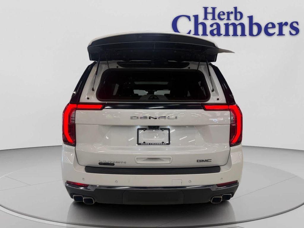 used 2025 GMC Yukon XL car, priced at $94,698