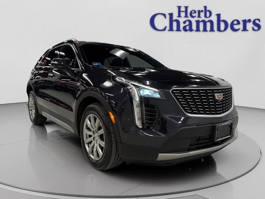 used 2022 Cadillac XT4 car, priced at $26,898