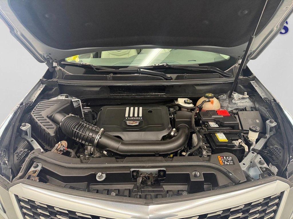 used 2023 Cadillac XT5 car, priced at $30,498