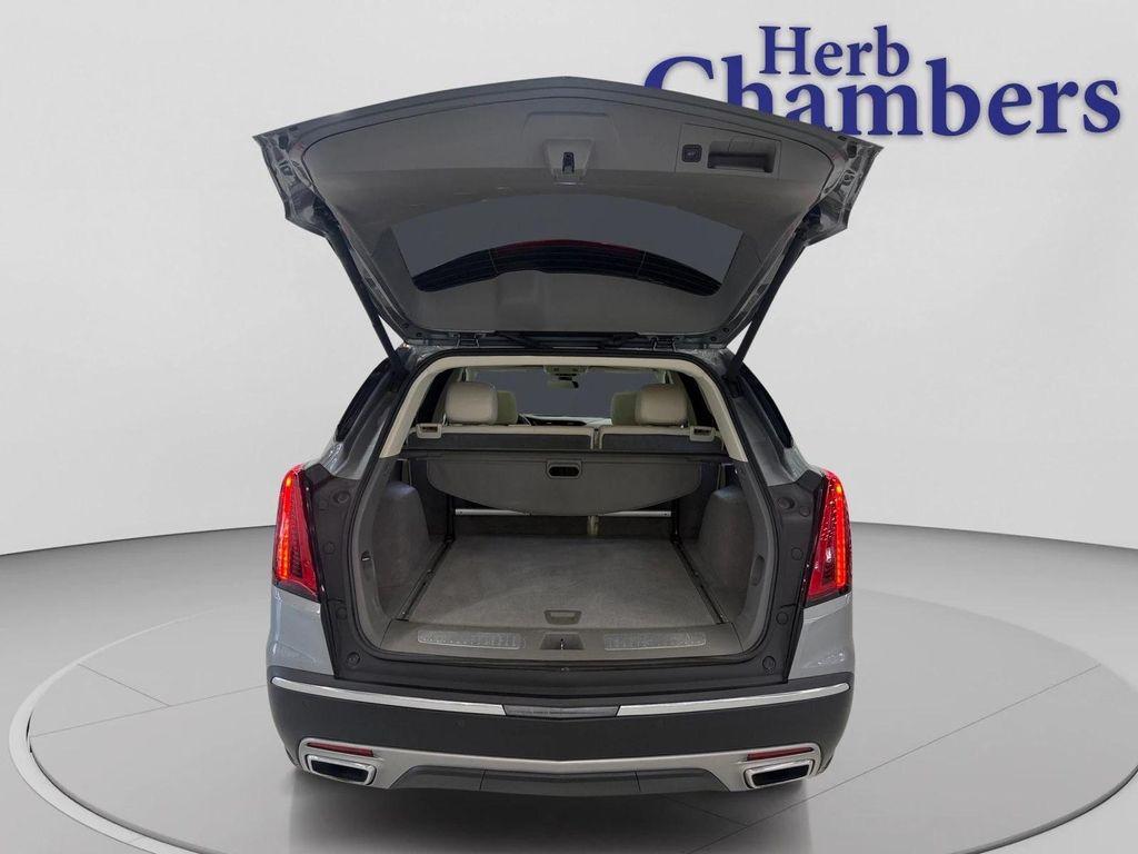 used 2023 Cadillac XT5 car, priced at $30,498