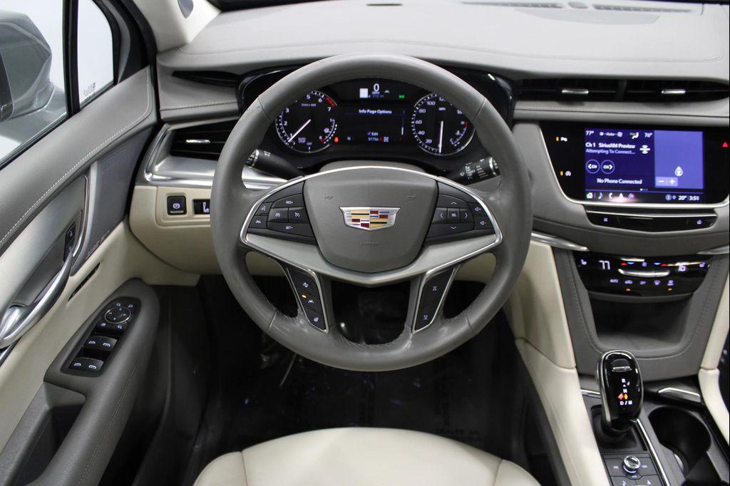 used 2023 Cadillac XT5 car, priced at $30,498