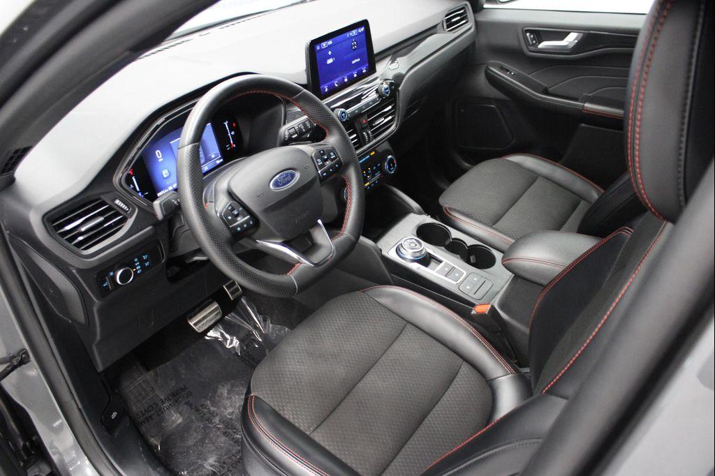 used 2024 Ford Escape car, priced at $21,998