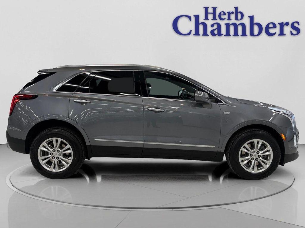 used 2022 Cadillac XT5 car, priced at $27,298