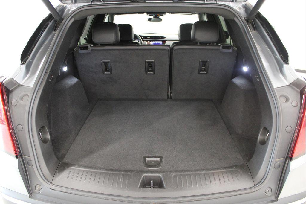 used 2022 Cadillac XT5 car, priced at $27,298