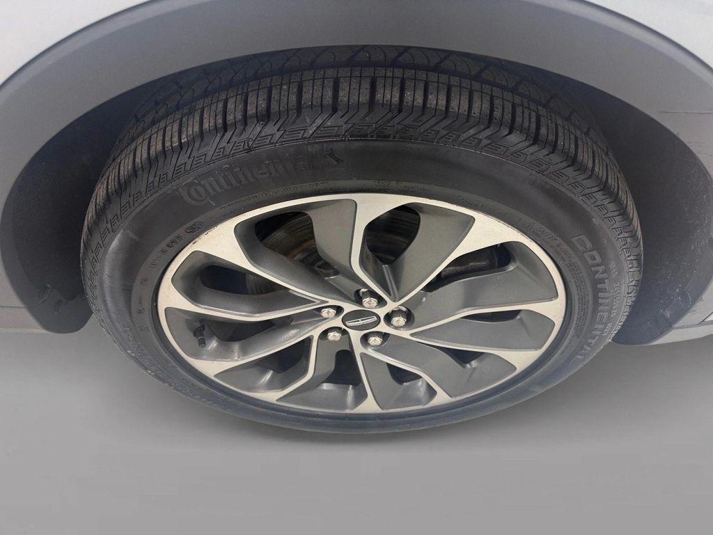 used 2022 Lincoln Nautilus car, priced at $33,798