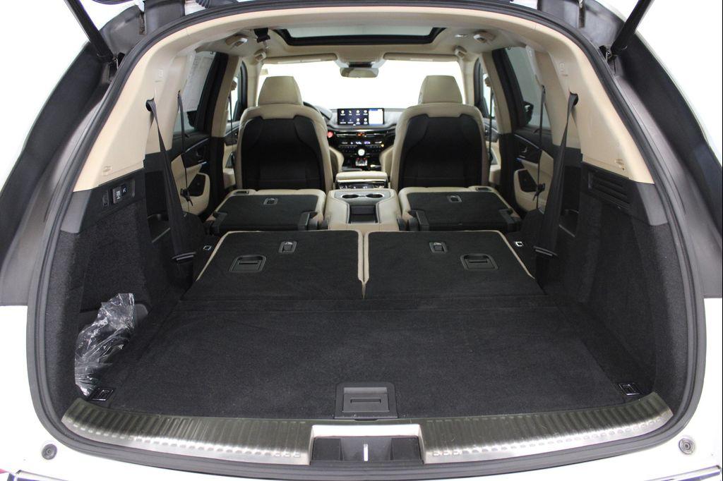 used 2023 Acura MDX car, priced at $43,998