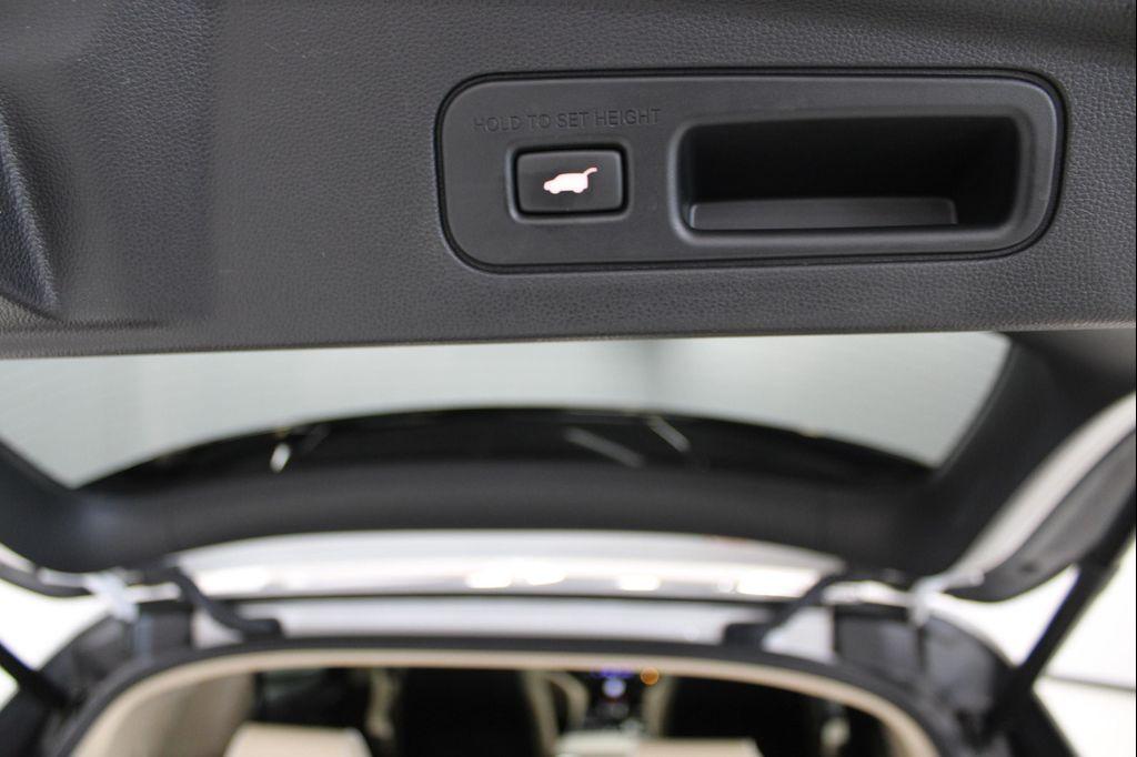 used 2023 Acura MDX car, priced at $43,998