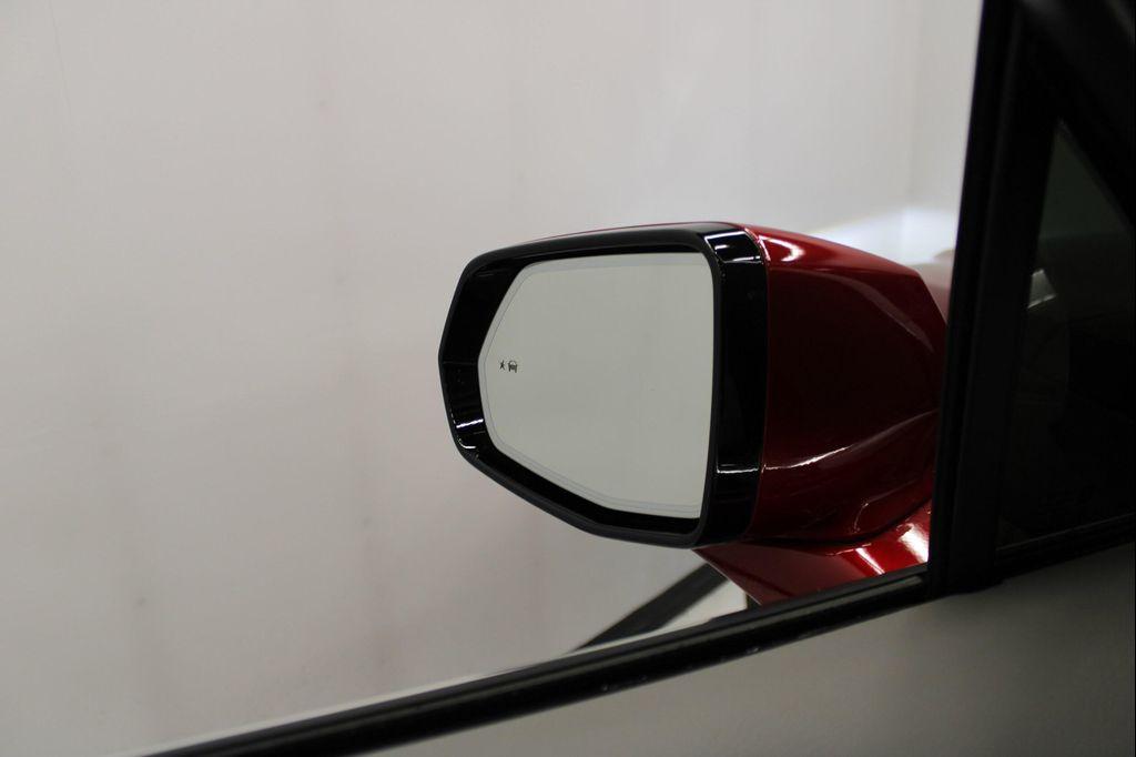 used 2024 Cadillac XT6 car, priced at $43,698