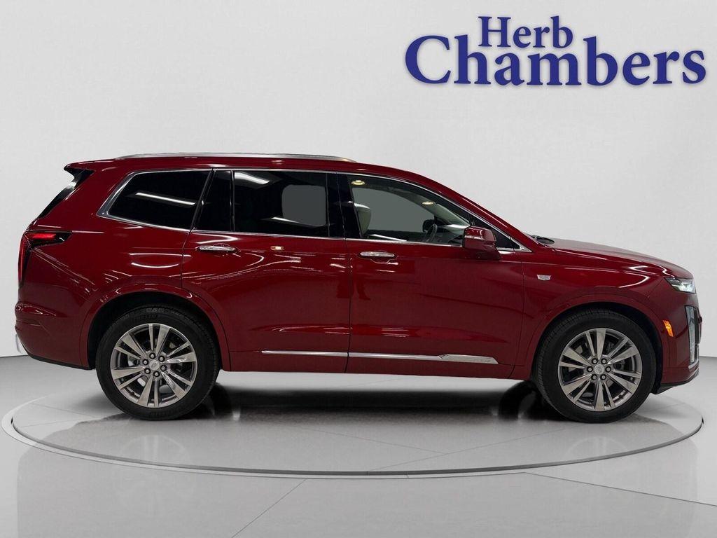 used 2024 Cadillac XT6 car, priced at $43,698
