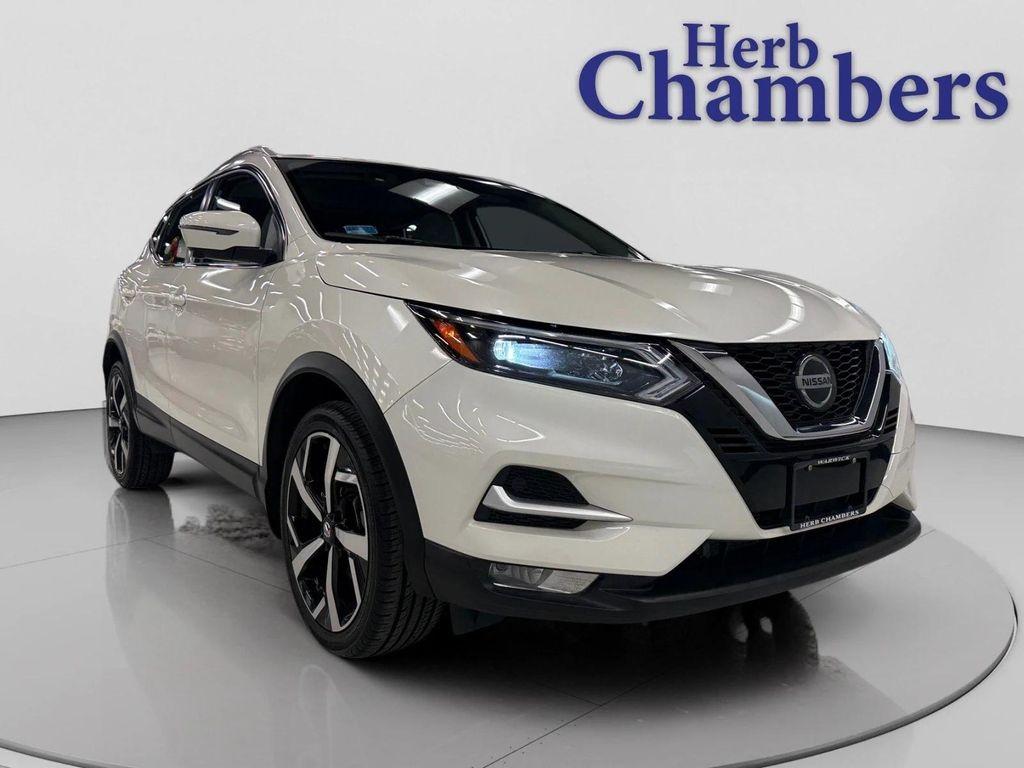 used 2022 Nissan Rogue Sport car, priced at $21,898