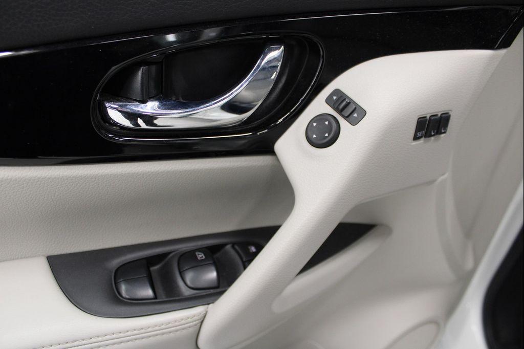 used 2022 Nissan Rogue Sport car, priced at $21,898