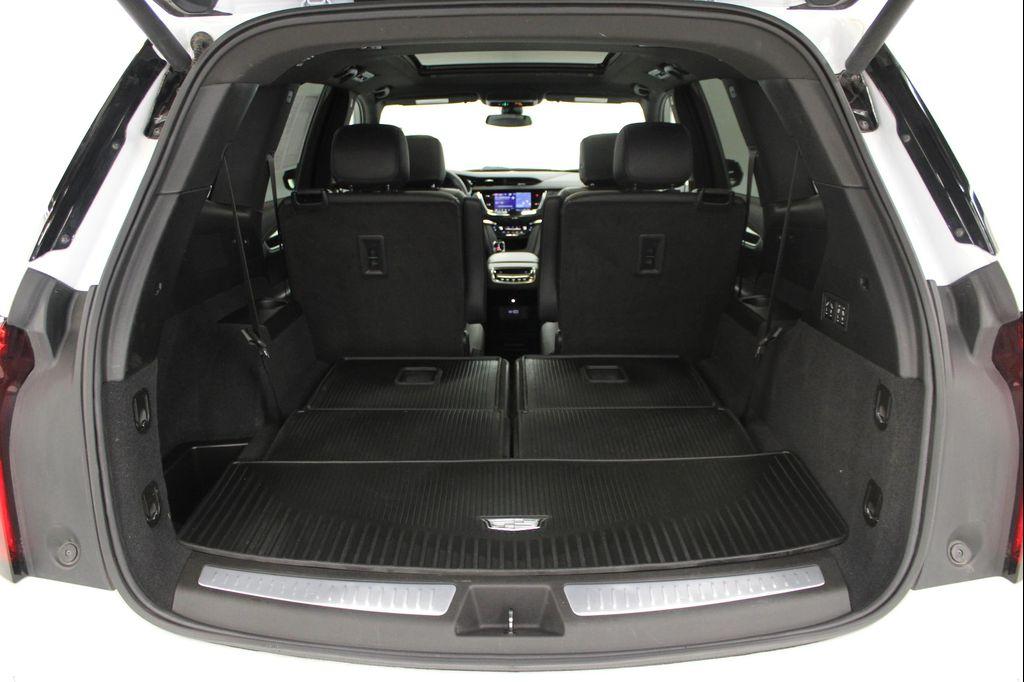 used 2024 Cadillac XT6 car, priced at $43,698