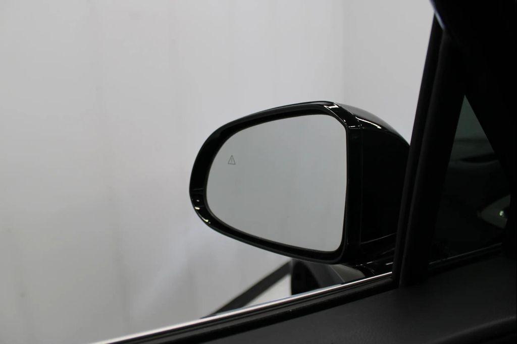 used 2023 Hyundai Santa Fe car, priced at $27,998