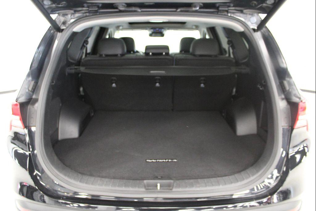 used 2023 Hyundai Santa Fe car, priced at $27,998