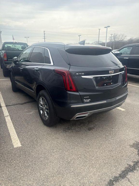 used 2021 Cadillac XT5 car, priced at $28,798