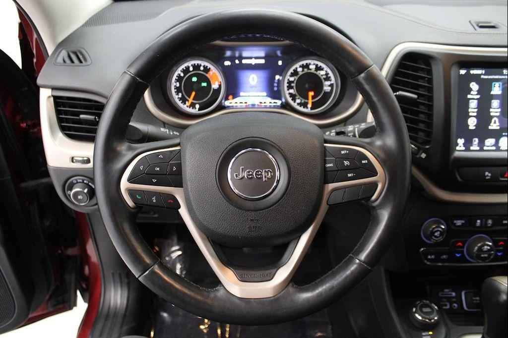 used 2018 Jeep Cherokee car, priced at $15,398