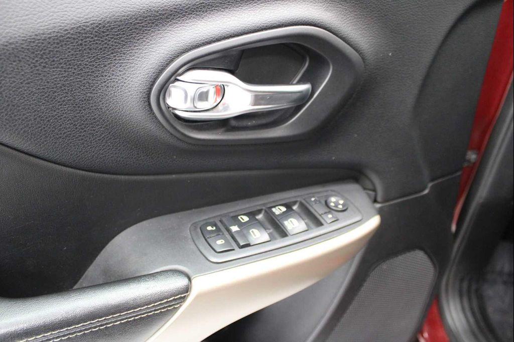 used 2018 Jeep Cherokee car, priced at $15,398