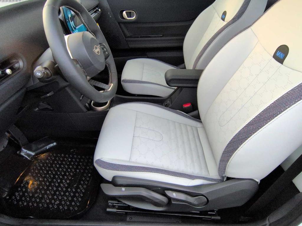 new 2026 MINI Hardtop car, priced at $34,090