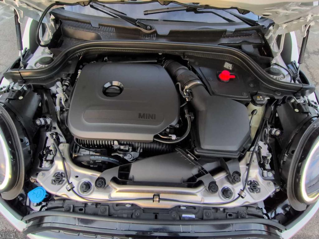 new 2026 MINI Hardtop car, priced at $34,090