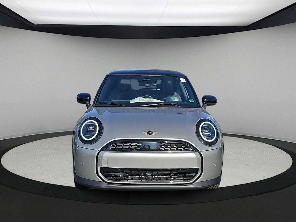 new 2026 MINI Hardtop car, priced at $34,090