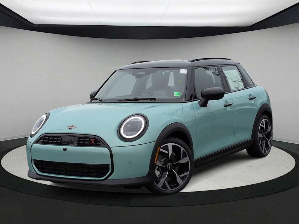 new 2026 MINI Hardtop car, priced at $40,270
