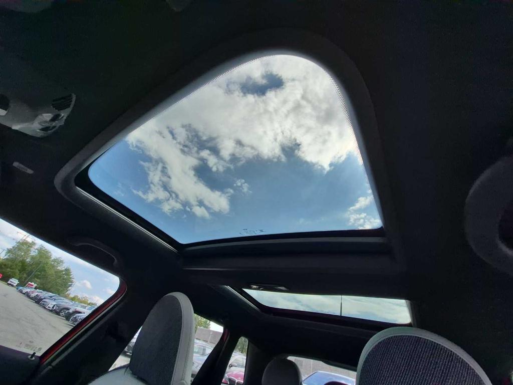 new 2027 MINI Hardtop car, priced at $40,680