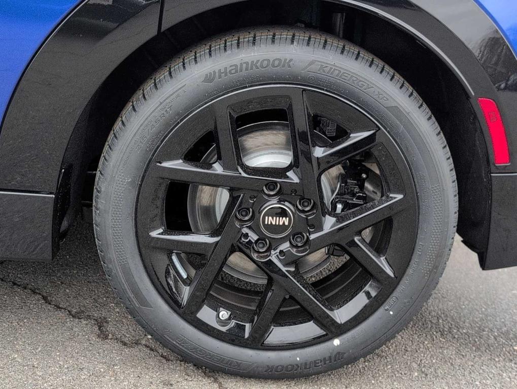 new 2026 MINI Hardtop car, priced at $41,855