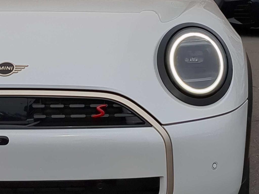 new 2026 MINI Hardtop car, priced at $40,465