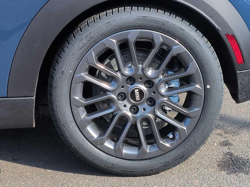 new 2026 MINI Hardtop car, priced at $40,460