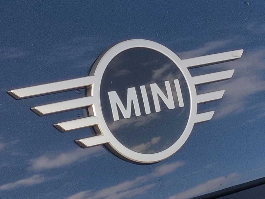 new 2026 MINI Hardtop car, priced at $40,460