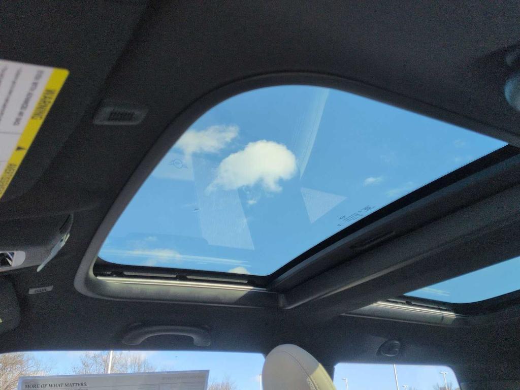 new 2026 MINI Hardtop car, priced at $40,460