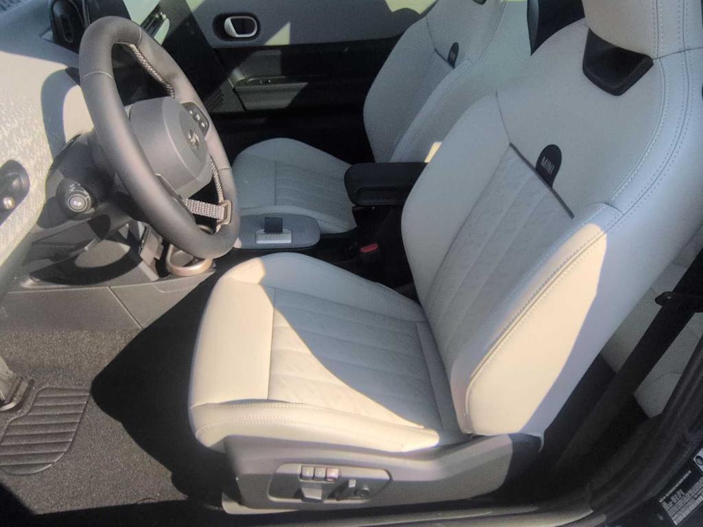 new 2026 MINI Hardtop car, priced at $40,460