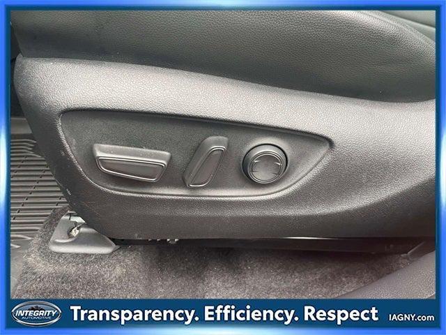 used 2024 Toyota Highlander car, priced at $39,490