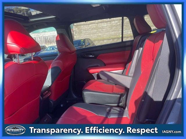 used 2023 Toyota Highlander car, priced at $39,490