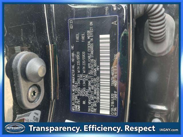 used 2023 Toyota Highlander car, priced at $38,888