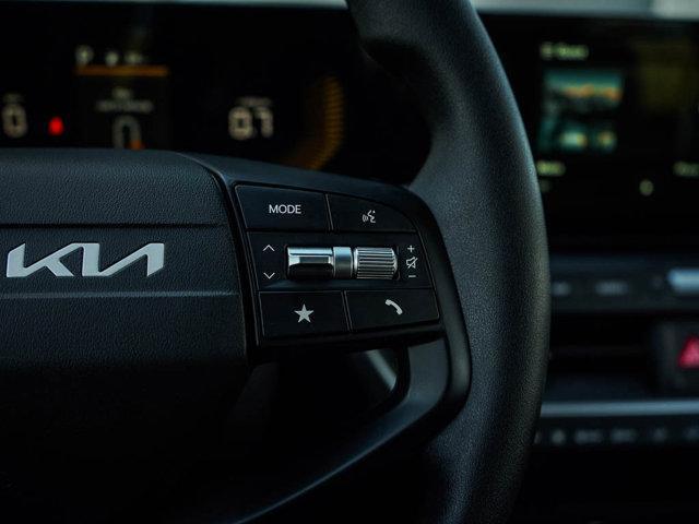 new 2025 Kia K4 car, priced at $22,076