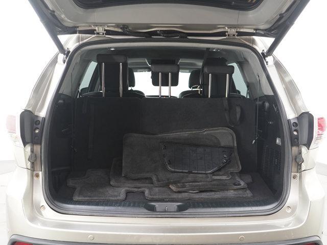 used 2014 Toyota Highlander car, priced at $12,499