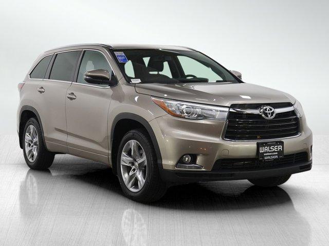 used 2014 Toyota Highlander car, priced at $12,499