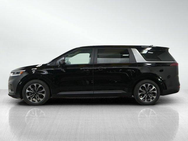 used 2022 Kia Carnival car, priced at $27,999