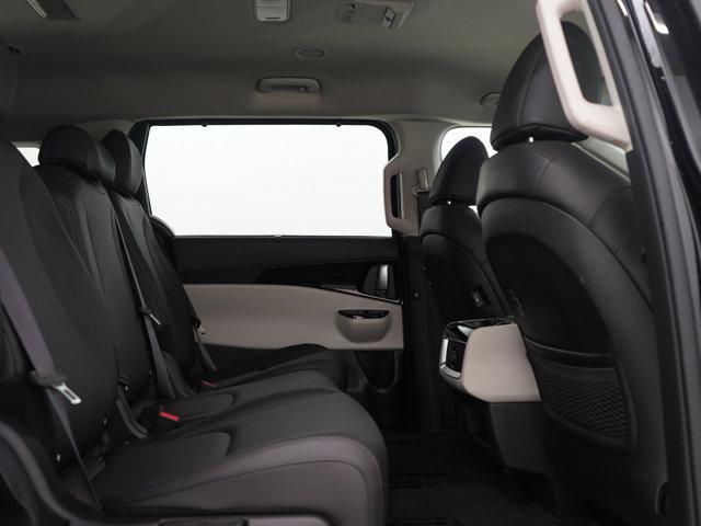 used 2022 Kia Carnival car, priced at $27,999