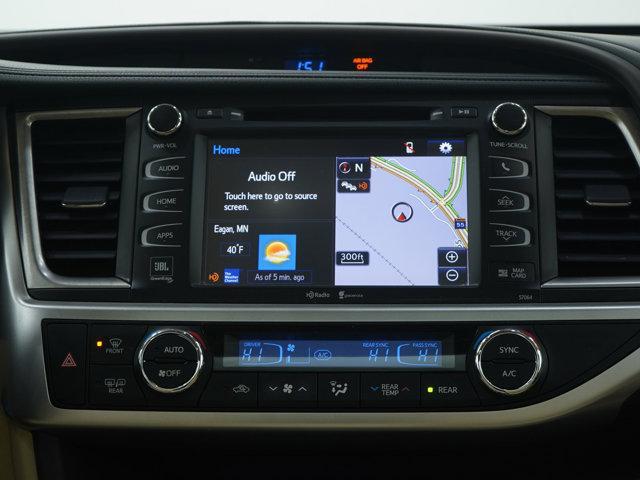 used 2015 Toyota Highlander Hybrid car, priced at $24,499