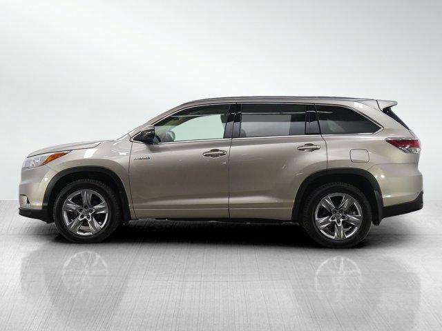 used 2015 Toyota Highlander Hybrid car, priced at $24,499